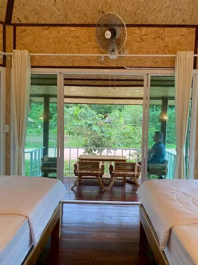 บ้านริมธาร และบ้านริมน้ำ 6