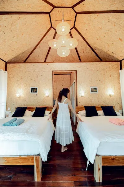 บ้านริมธาร และบ้านริมน้ำ 9